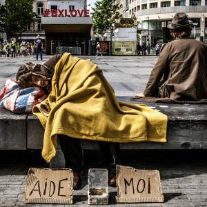 Festival insifon | Aide-Moi - Che Cirque & Theater